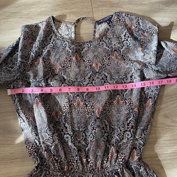 One Clothing grey patterned long sleeve romper size medium - Picture 4 of 6